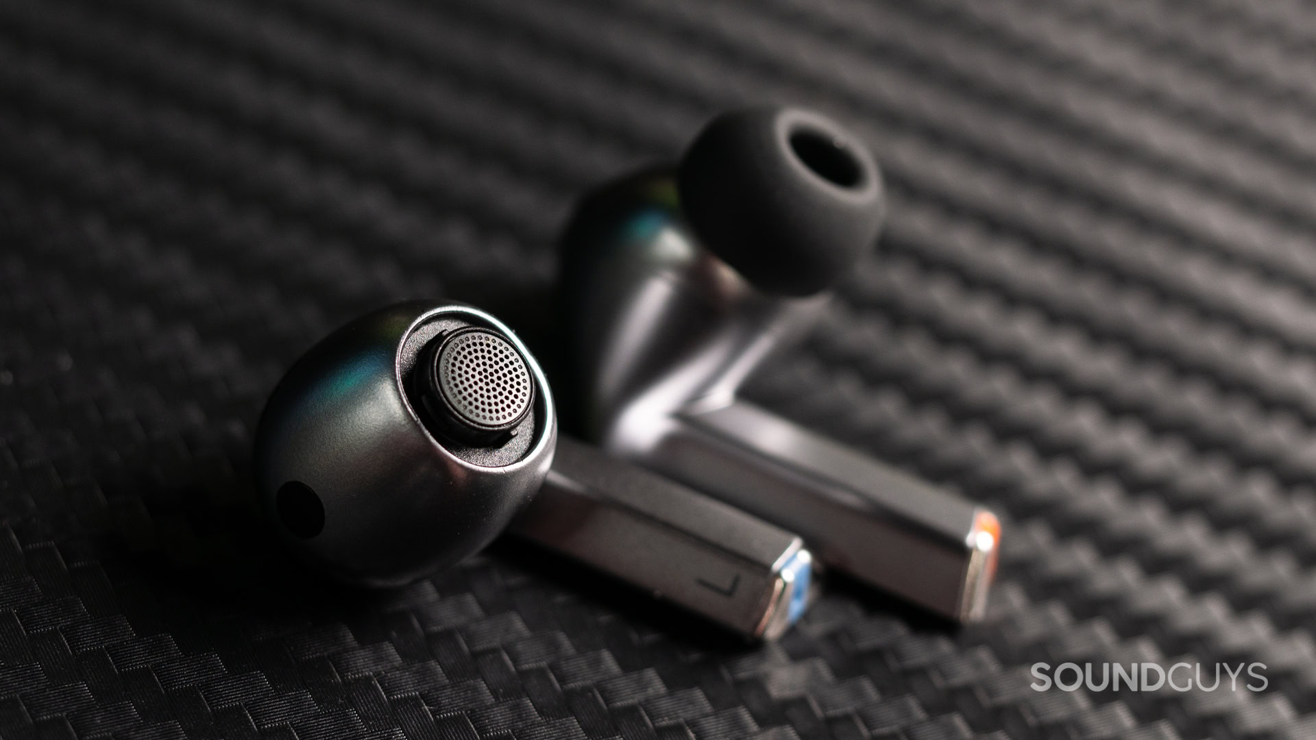 A photo of the Samsung Galaxy Buds3 Pro with its removable ear tips.