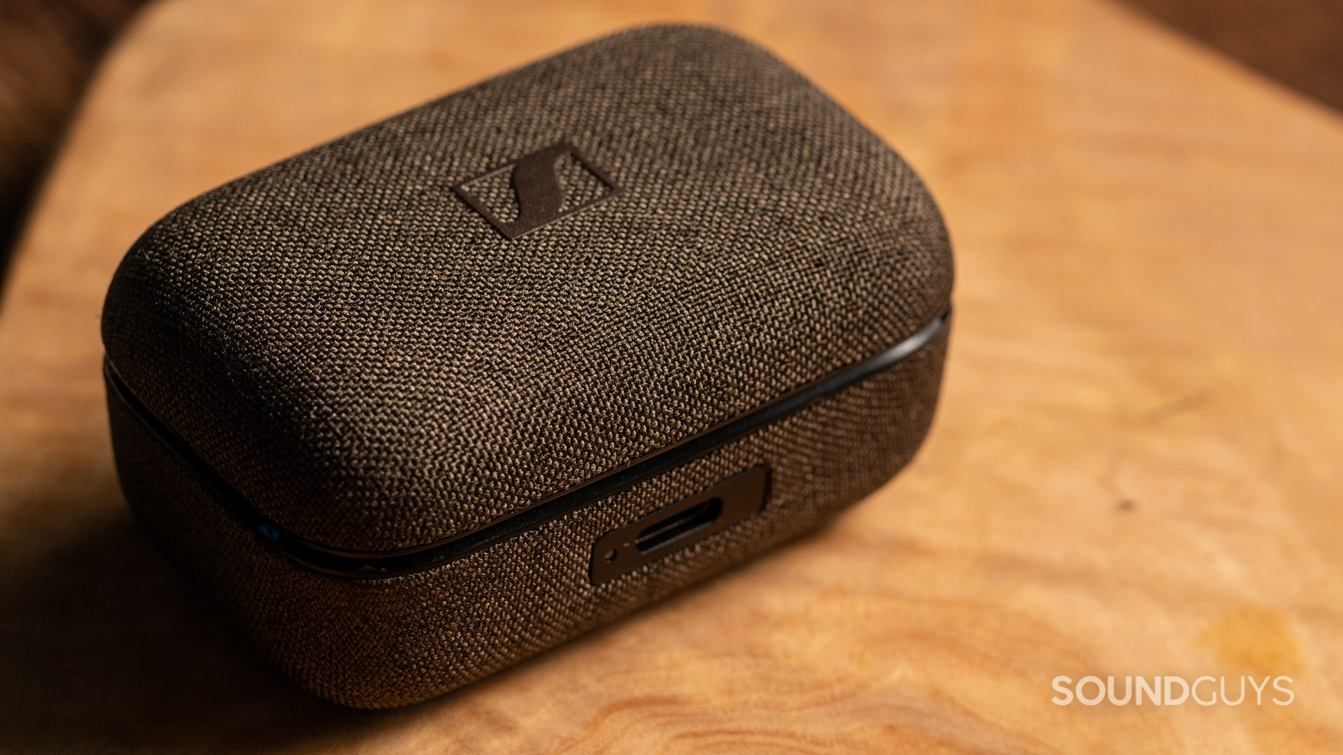 A photo of the forward-facing USB-C port of the Sennheiser MOMENTUM True Wireless 4.